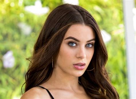 Amara Maple: Lana Rhoades Biography, Pictures,。